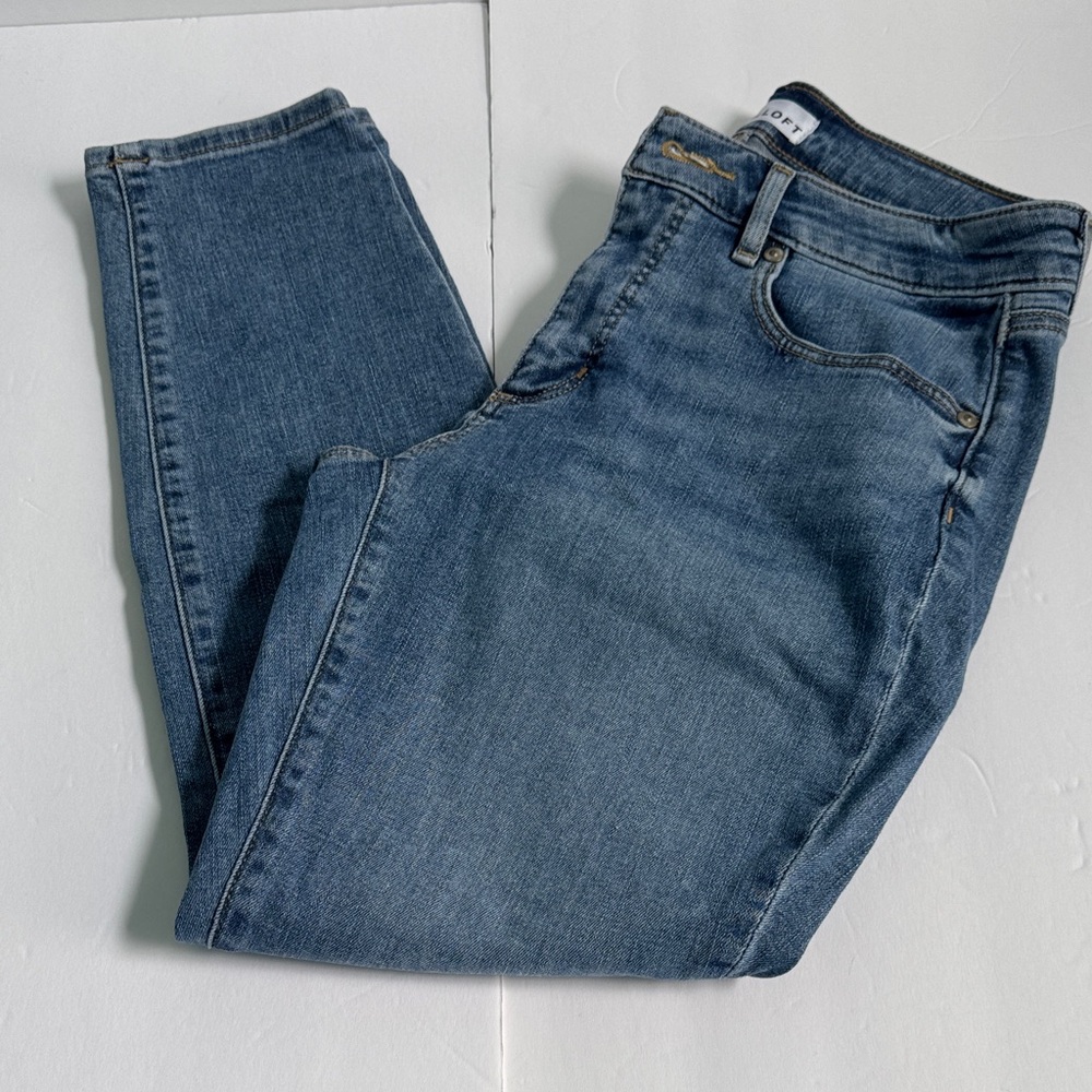 LOFT Women's Curvy Skinny Blue Jeans